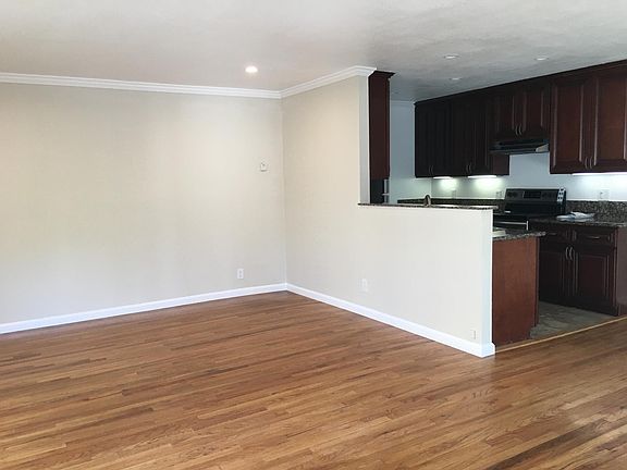 2nd image of 814 17th St APT C
