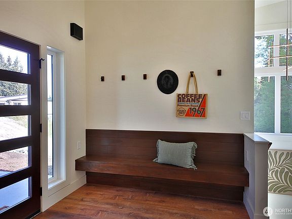 4th image of 5639 Morningtown Place