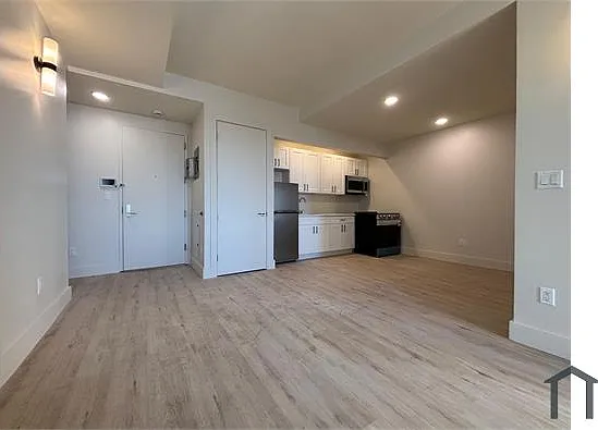 406 Remsen Ave #2D — Photo 6