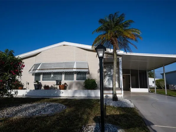 220 Hibisco Dr, North Port, FL 34287