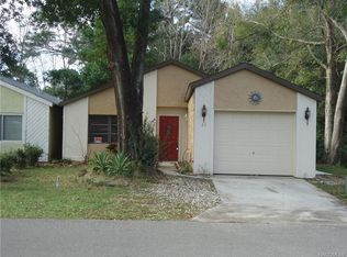 24 Golfview Dr, Homosassa, FL 34446