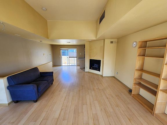 5th image of 1744 10th St APT 4