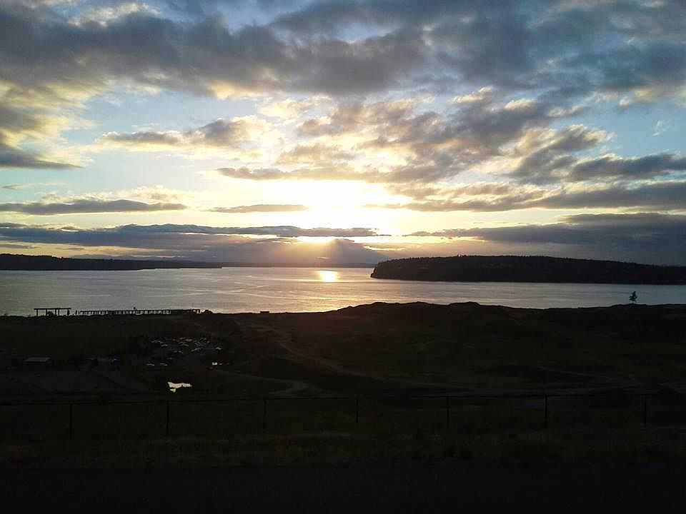 Chambers Bay Golf Course sunset.
