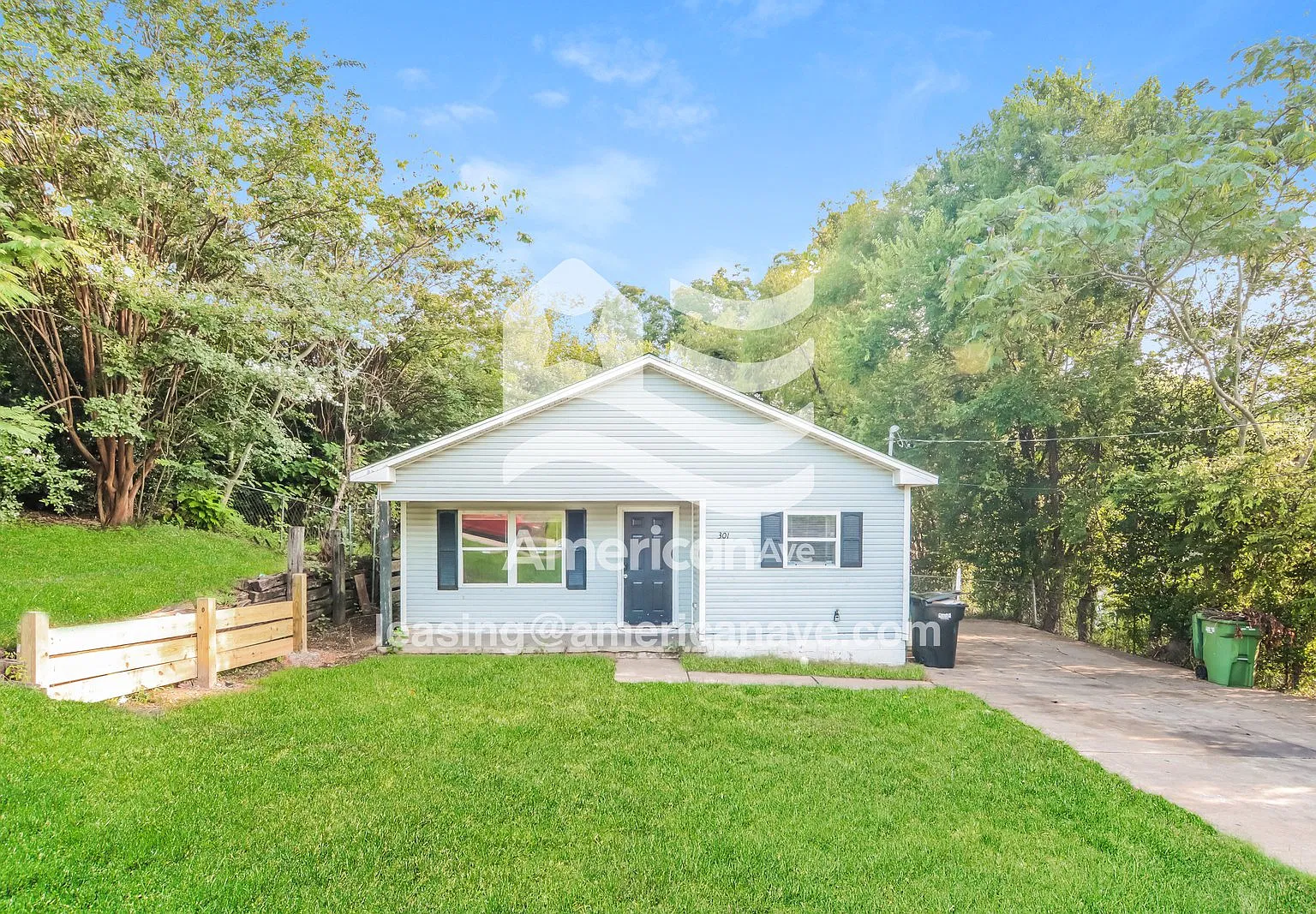 3 bed, 1.0 bath, 1070 sqft, $1,535 — Photo 1