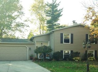 1208 W River Rd, Vermilion, OH 44089