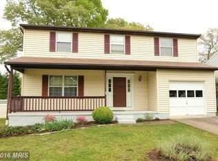 8035 Foxtail Ln, Glen Burnie, MD 21061