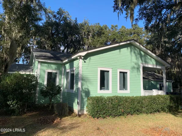 2517 Acorn Hill Avenue, Beaufort, SC 29902