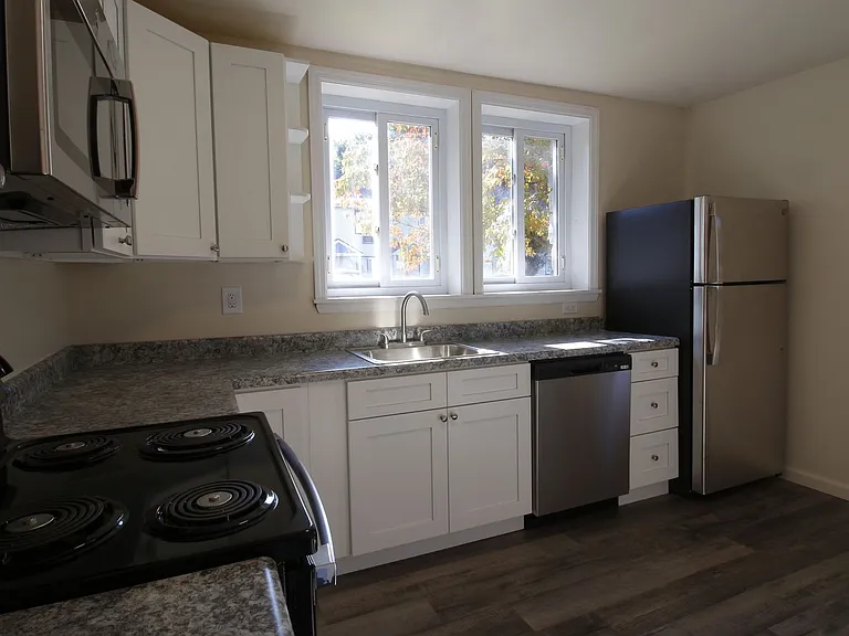Hopewell Gardens Apartments — Photo 21