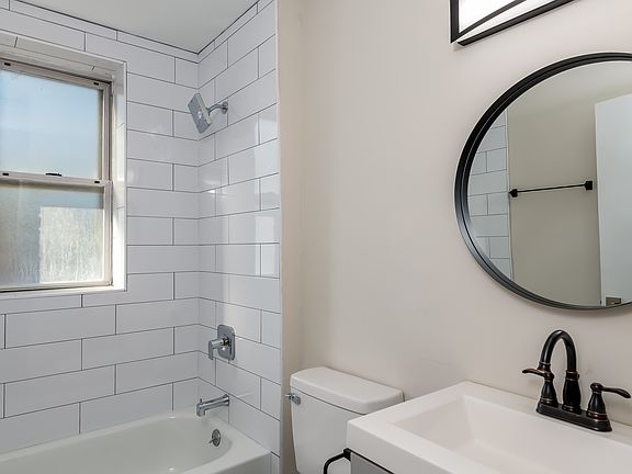 4th image of 4262 Shaw Blvd #2P