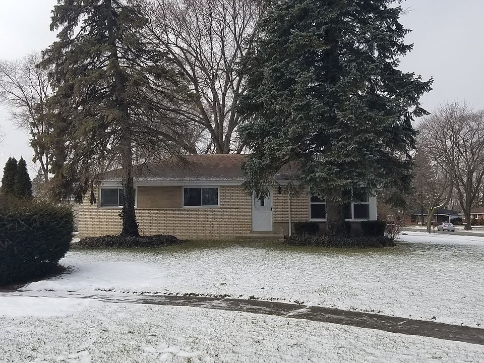1st image of 909 E Lilly Ct