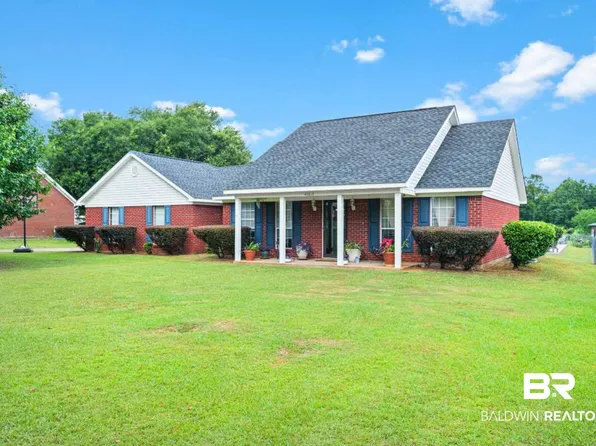 45613 Red Hill Rd, Bay Minette, AL 36507