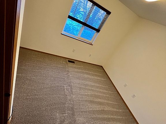 4th image of 1330 N Hickory St #2