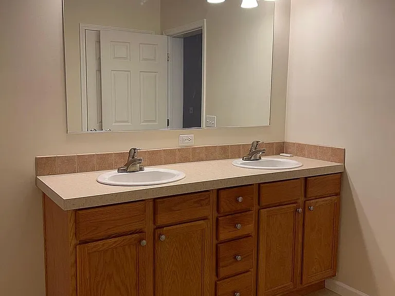 106B Berkley St — Photo 19