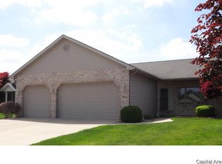2711 Happy Landing Dr, Springfield, IL 62711