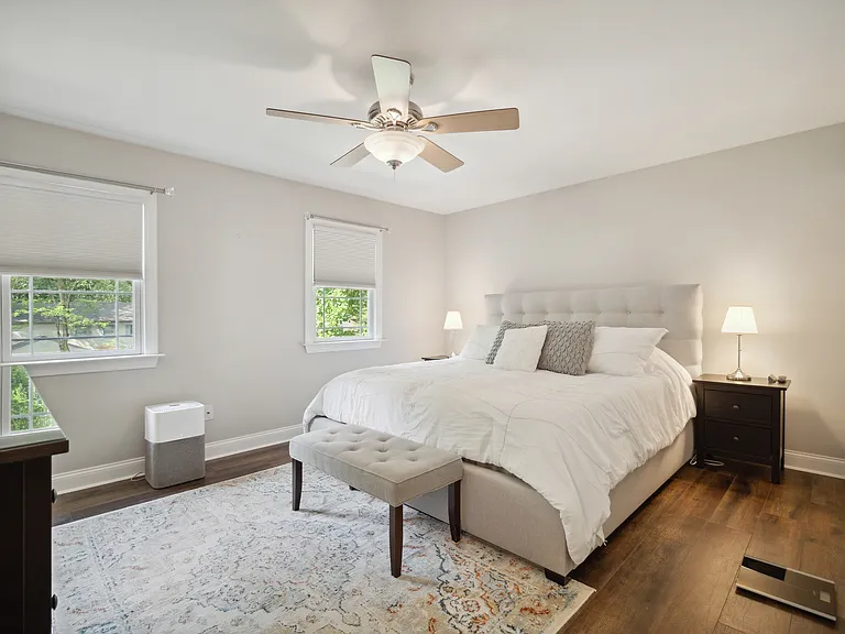 437 Holly Ln — Photo 17