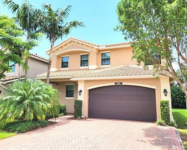 1st image of 8109 Rainforest Jasper Ln