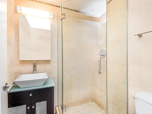 Sold by Douglas Elliman | media 26