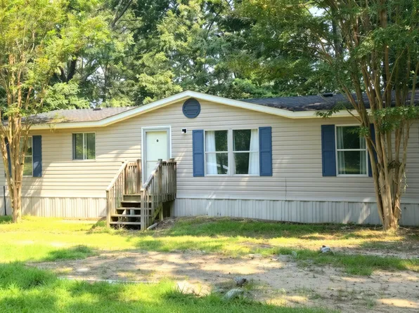 36 Gilchrist Rd, Somerville, AL 35670