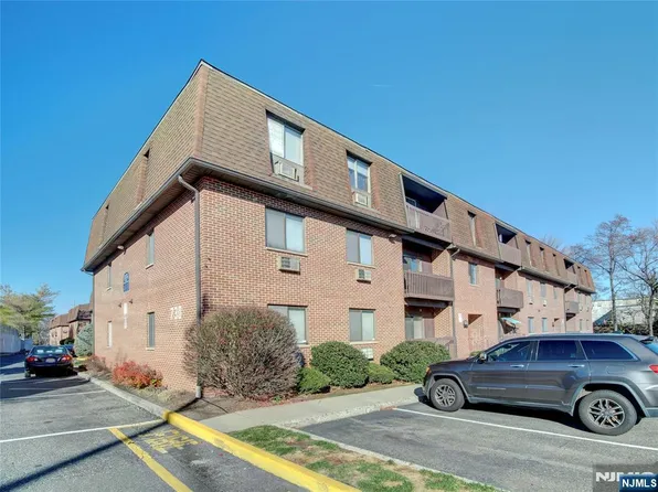 730 Mill St Unit F15, Belleville, NJ 07109