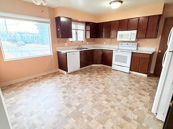 4th image of 1913 9th Ave S