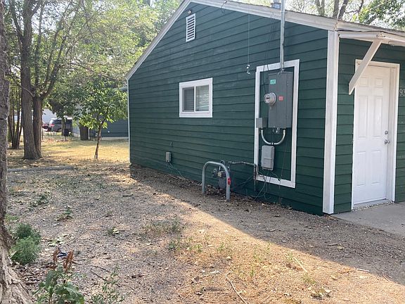 4th image of 939 N 23rd St #1/2