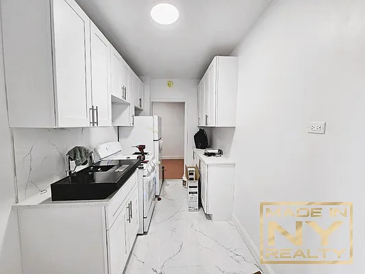 Rented by Made In NY Realty | media 2