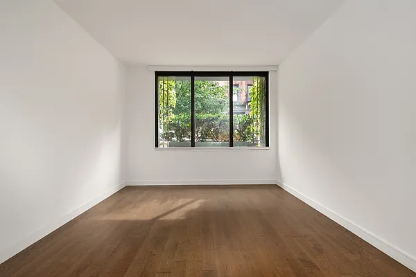 Rented by Compass | media 10