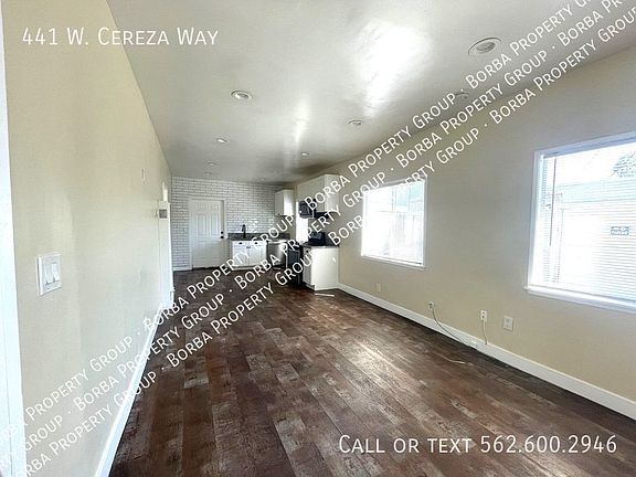 2nd image of 441 W Cereza Way