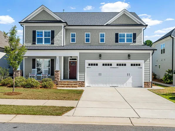 2825 High Plains Dr, Fuquay Varina, NC 27526