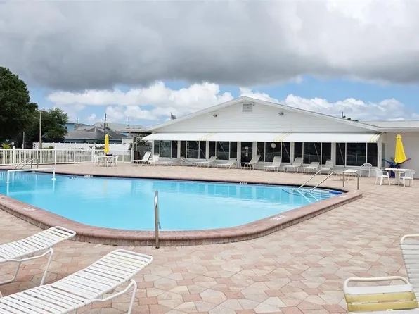 6015 19th St N APT 314, Saint Petersburg, FL 33714