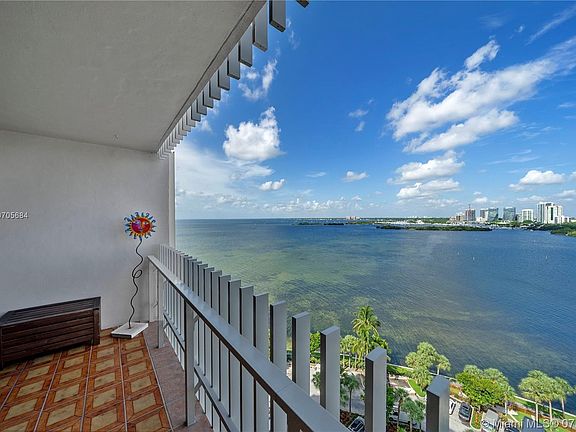 2nd image of 1 Grove Isle Dr #A1504