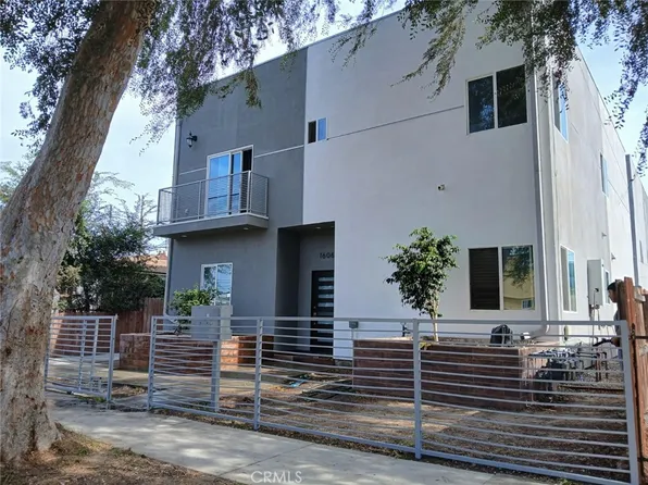 1606 W 84th Pl, Los Angeles, CA 90047
