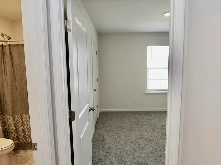 352 Sandbach Rd — Photo 33