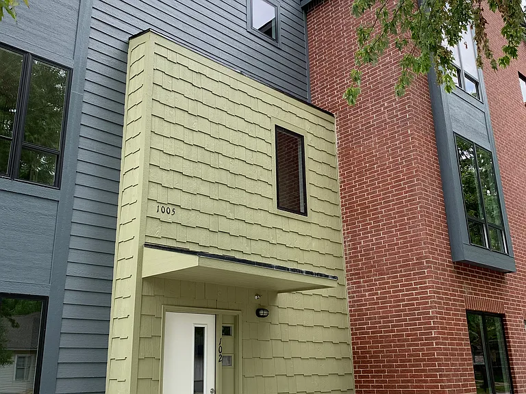 1005 Thurston St — Photo 20
