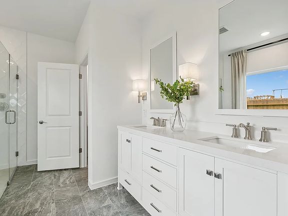 Primary bath with freestanding vanity