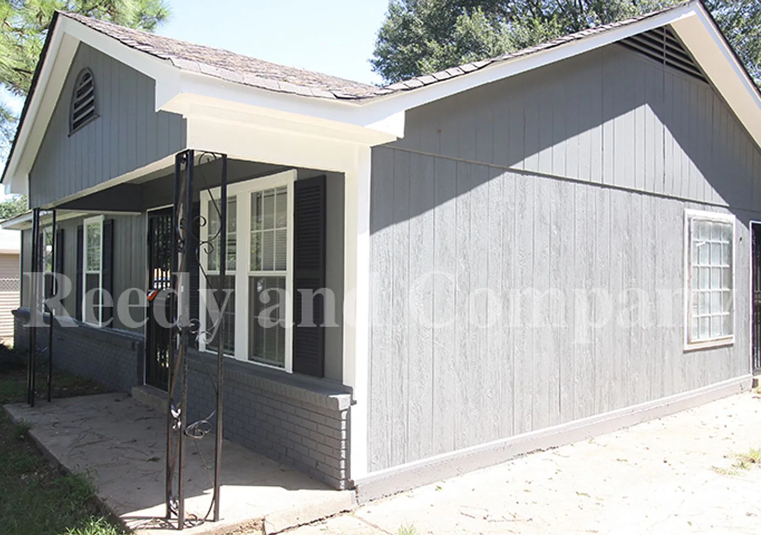 Welcome to 4780 Hillbrook Road! — Photo 4