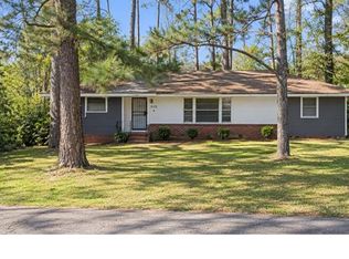 2555 Belvedere Dr, Jackson, MS 39204