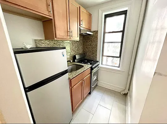 Rented by MOTION New York | media 18