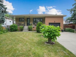 88 Purnell Dr, Hamilton, ON L9C4Y3