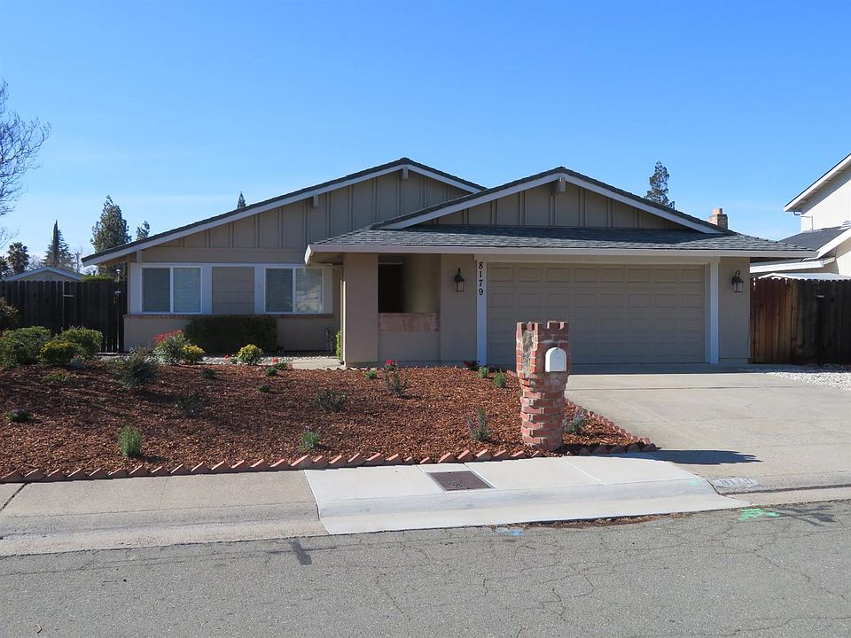 2nd image of 8179 Canyon Oak Dr