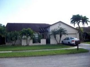 13704 SW 106th Ter, Miami, FL 33186