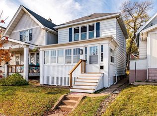 1115 E 9th St, Duluth, MN 55805