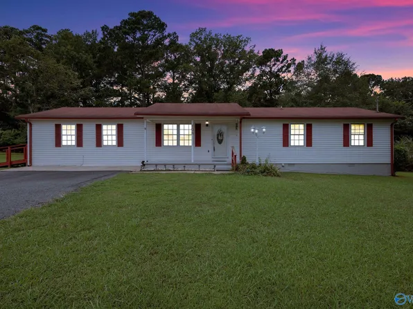 108 Lee Dr, New Hope, AL 35760