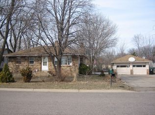 131 79th Way NE, Fridley, MN 55432