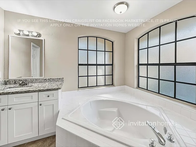 2621 Alclobe Cir — Photo 14
