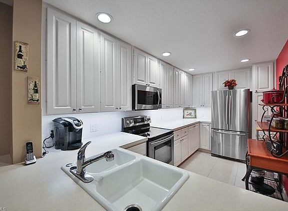 3rd image of 29102 Alessandria Cir