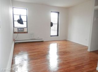 1084 Manhattan Ave, Brooklyn, NY 11222