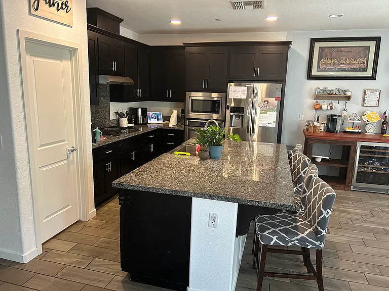 205 Amberwind Cir — Photo 5