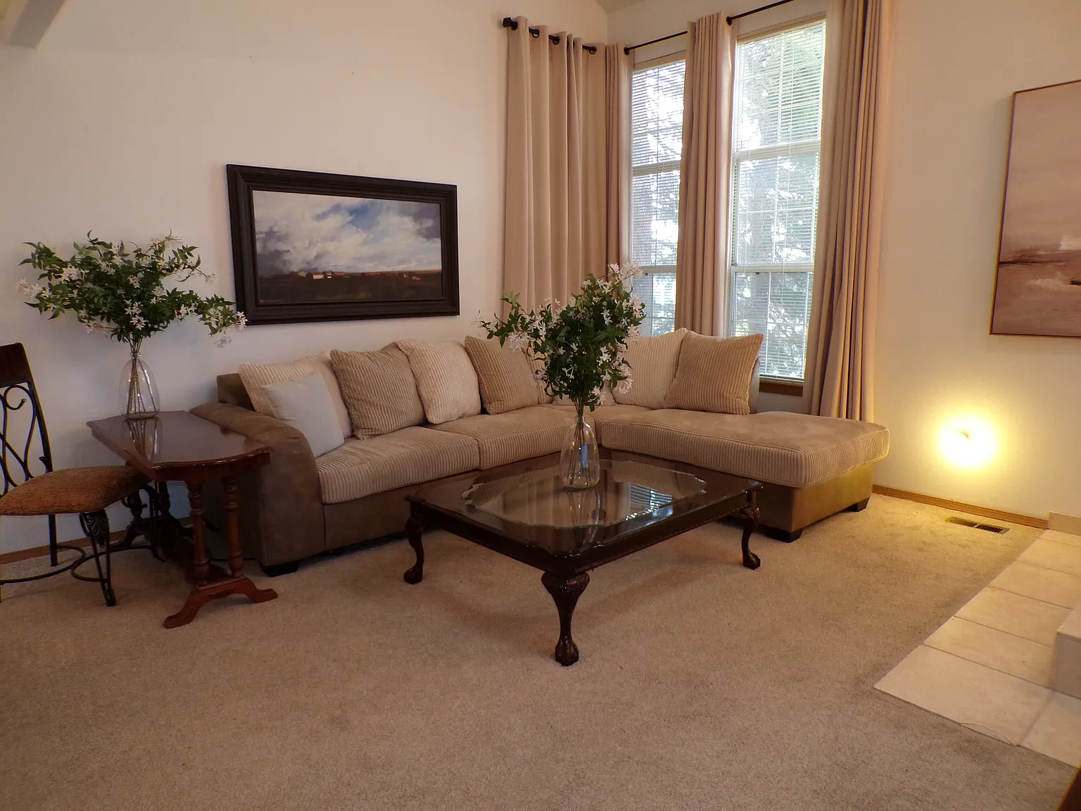 4 bed, 2.5 bath, $3,999 — Photo 4