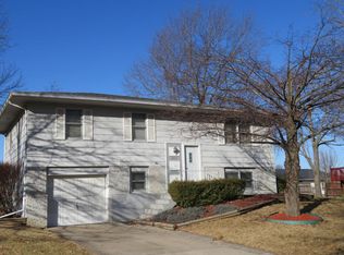 2717 Cardinal St, Mexico, MO 65265